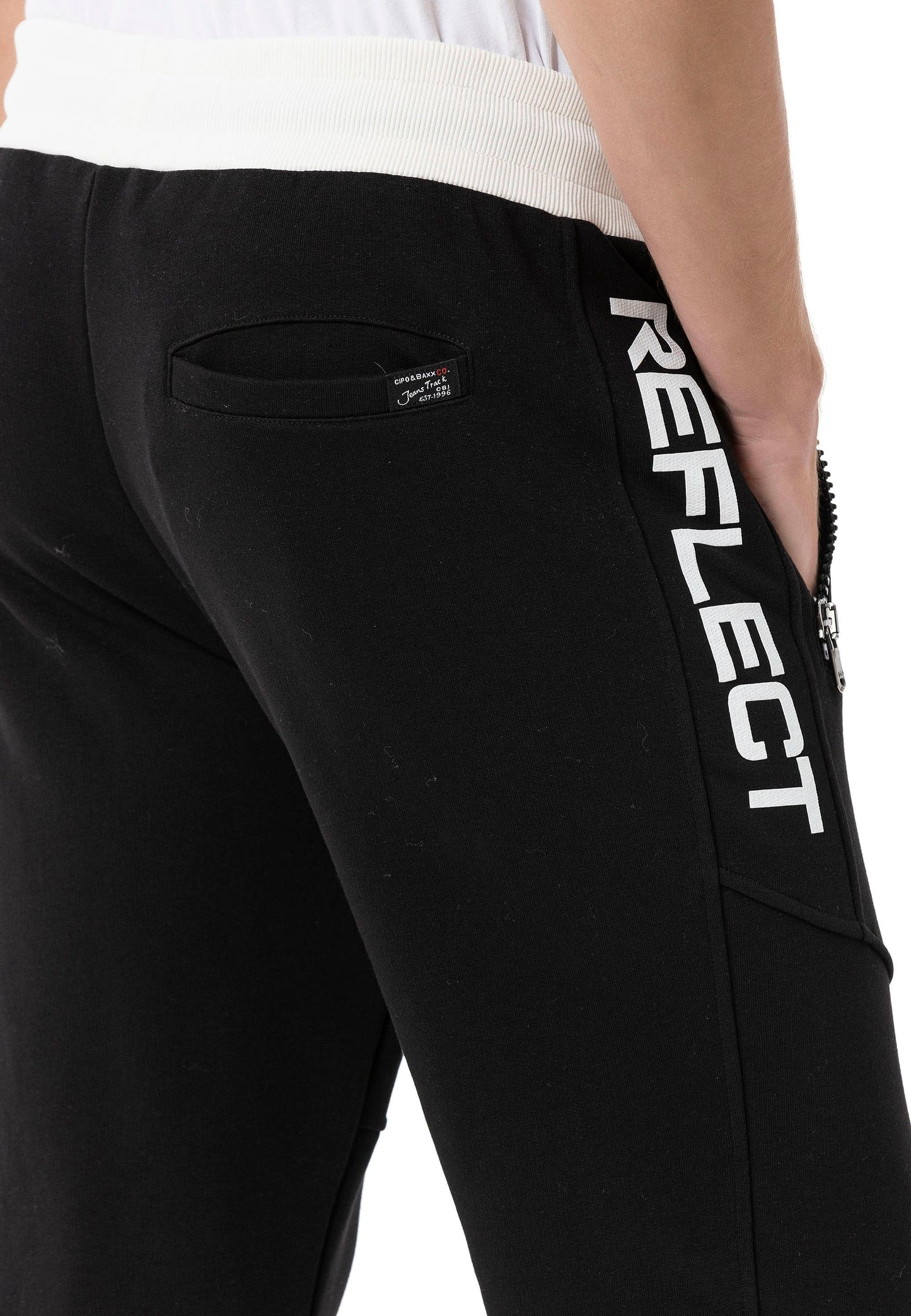 Cipo & Baxx Herren Jogginghose CR160