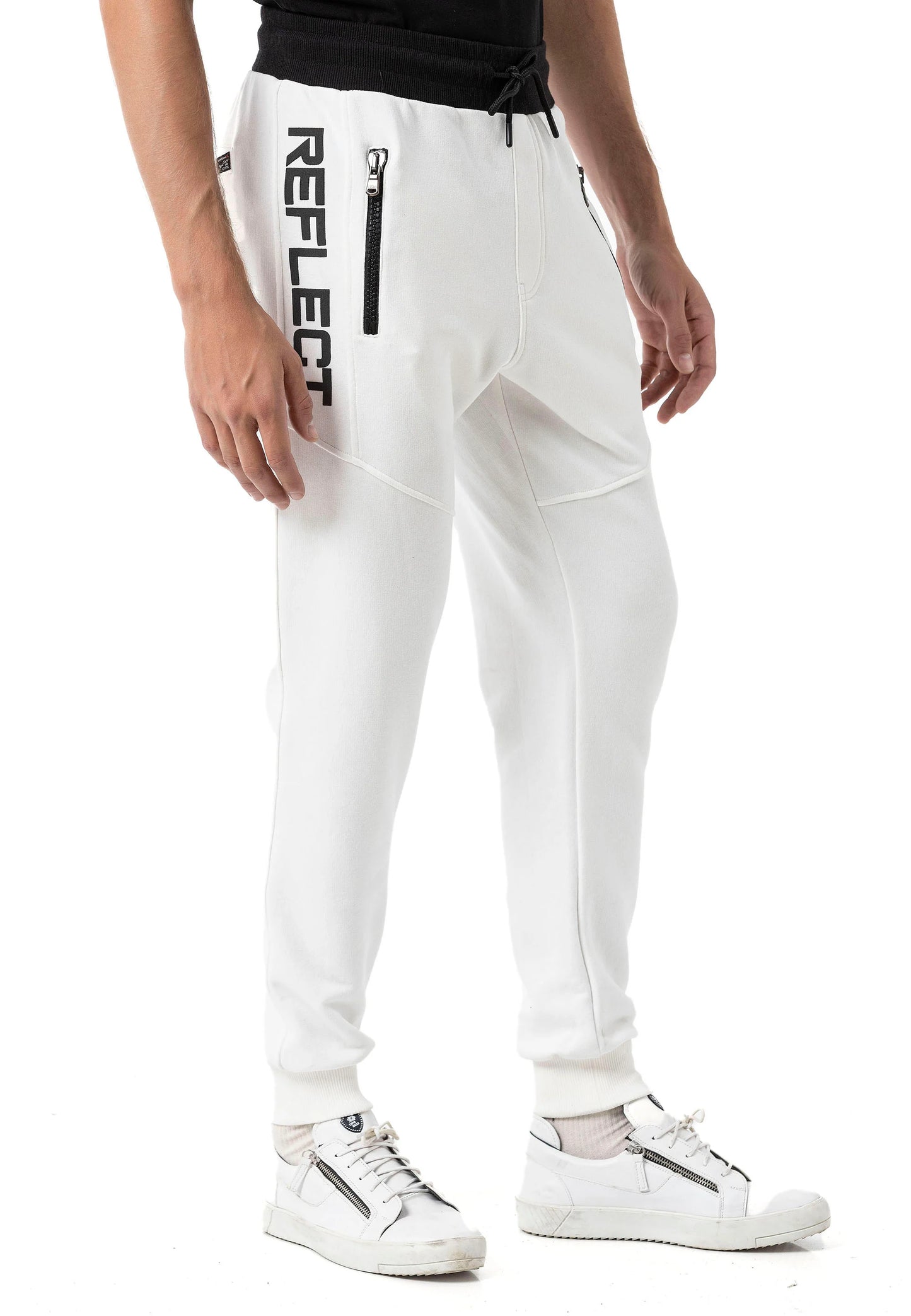 Cipo & Baxx Herren Jogginghose CR160 weiss