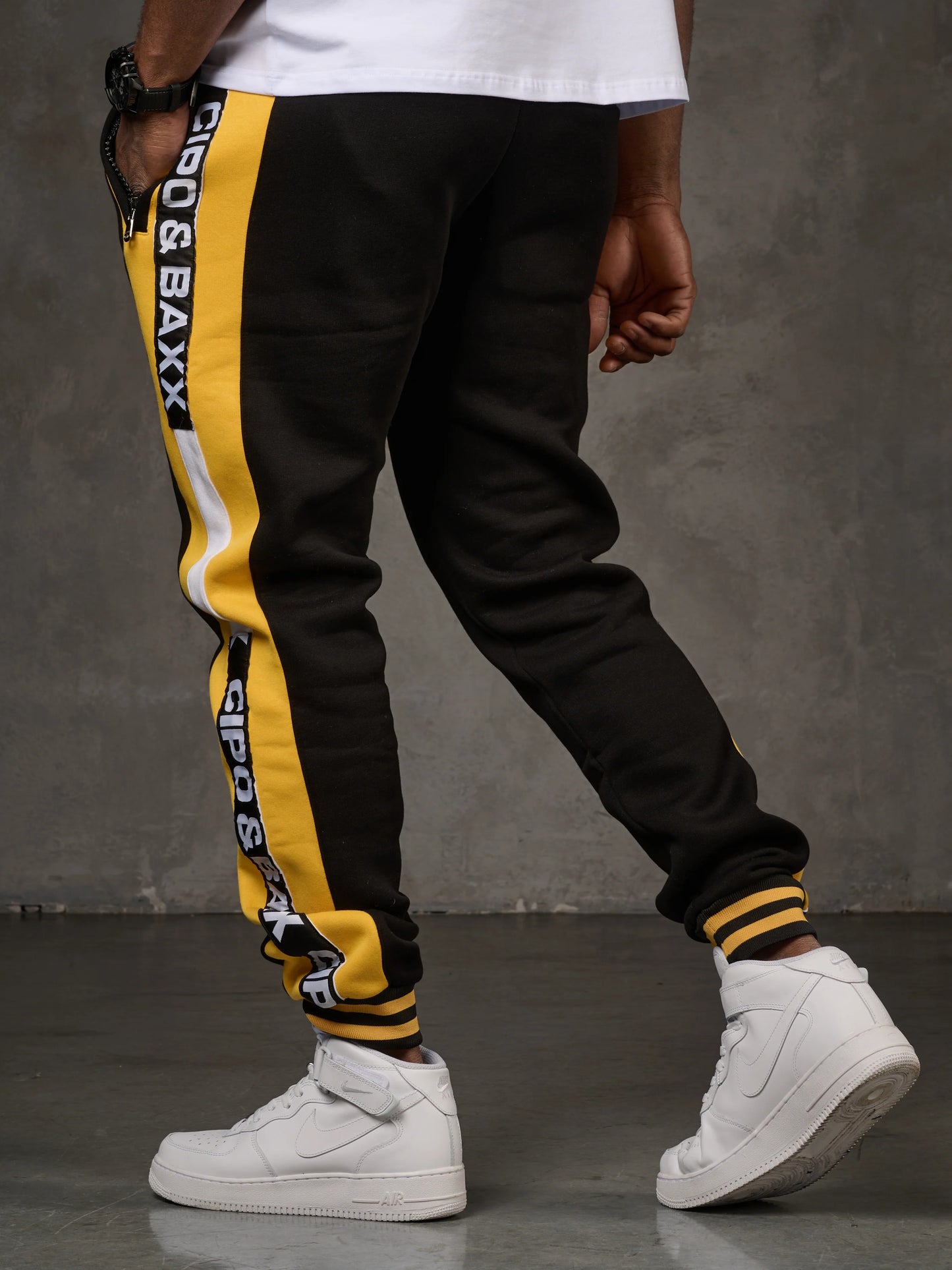 Cipo & Baxx ROCKET Herren Jogginghose gelb CR115