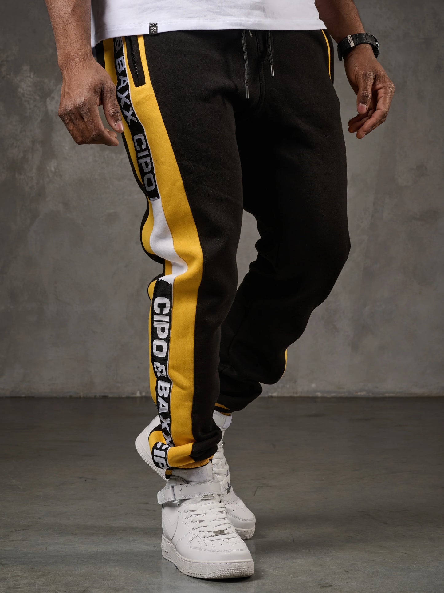 Cipo & Baxx ROCKET Herren Jogginghose gelb CR115